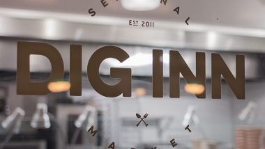 Logo of Dig Inn from the outside
